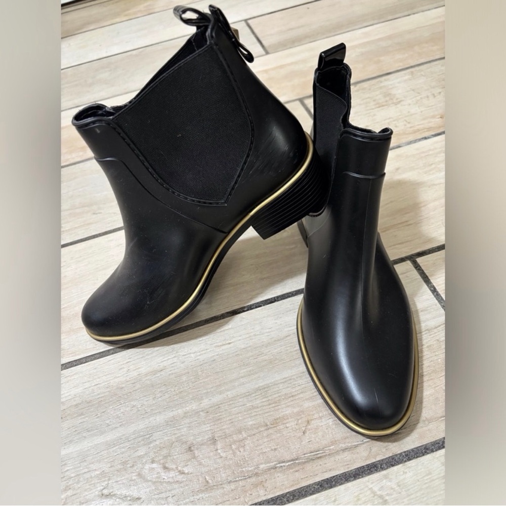 Kate Spade Women’s Size 7 Black Ankle Boots with Bows & Gold Accent